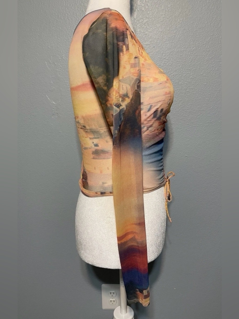 Urban Outfitters Mesh Top Ruched Asymmetrical Sunset Print Shona Fairy Medium - Picture 3 of 7